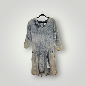 Spencer Alexis style 814 size 16 Denim acid Washed Dress with V-Neck